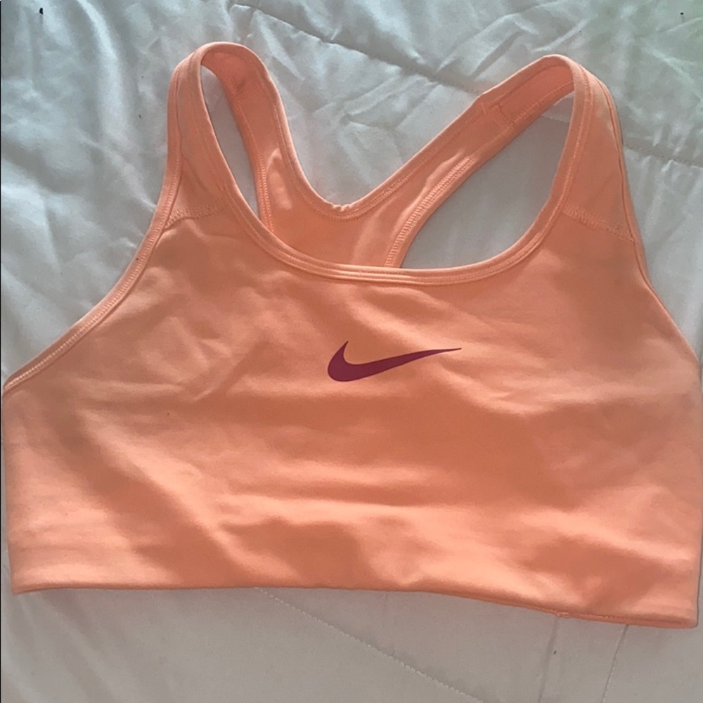 nike sports bra
